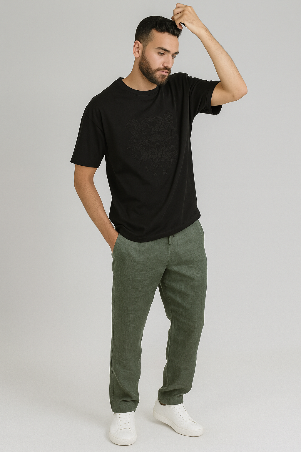Oversized Boulevard T-Shirt – Tonal Graphic