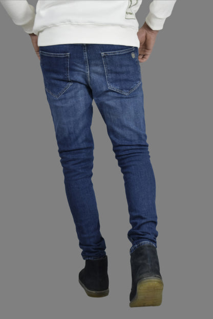 Skinny-fit pants