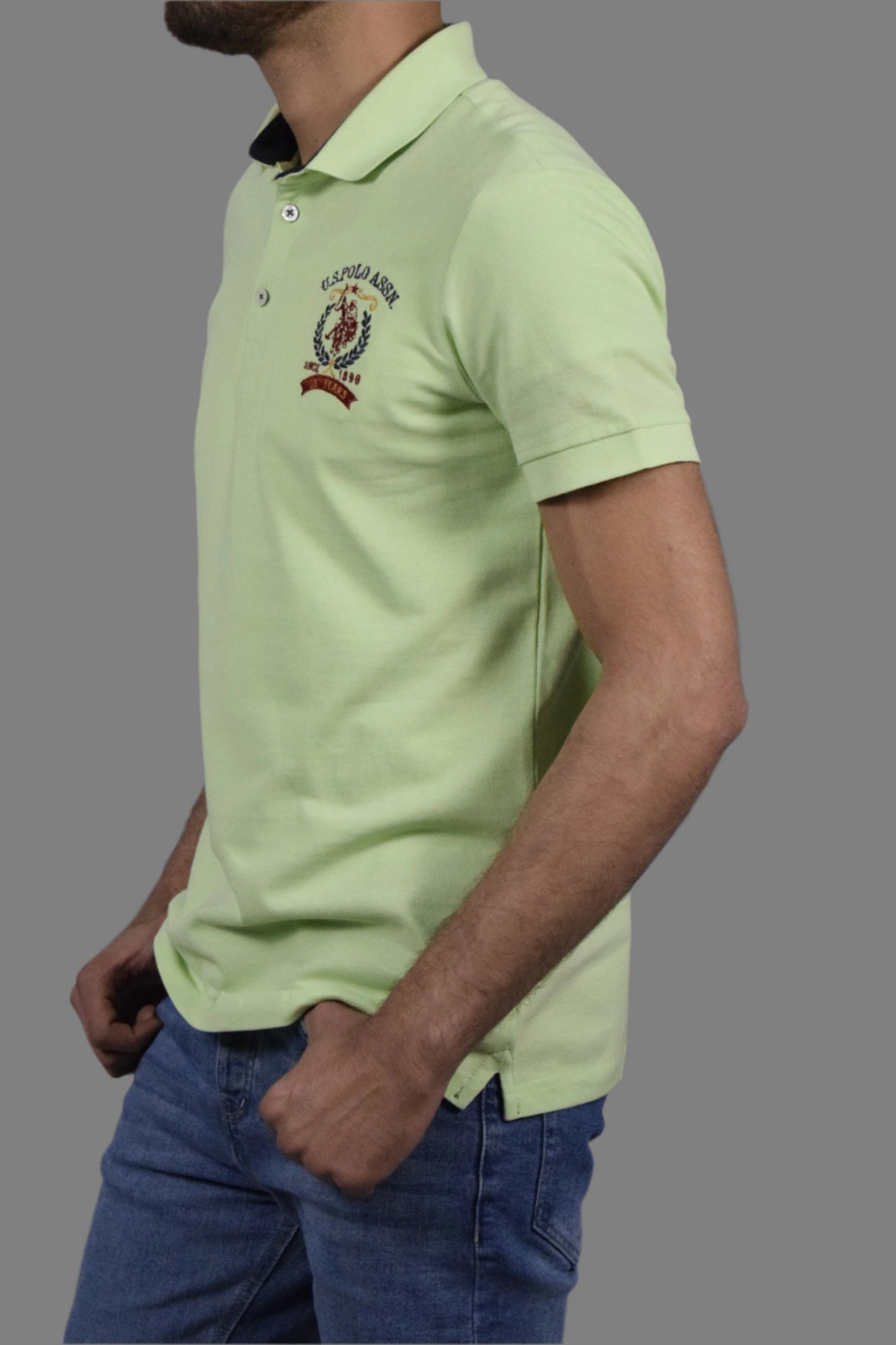 Collared (polo) t-shirt